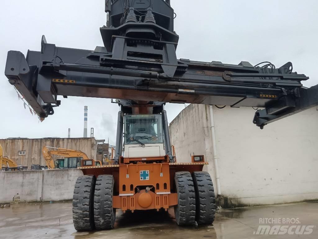 Ferrari 278 Wózki typu Reachstacker
