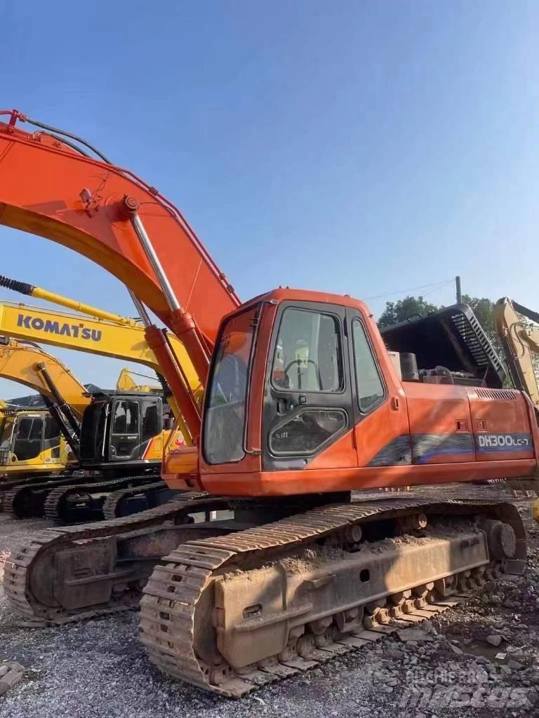 Doosan DH 300 LC-7 Koparki gąsienicowe