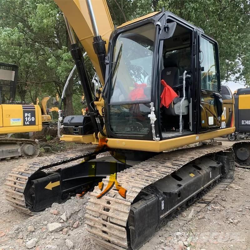 CAT 318 D Koparki gąsienicowe