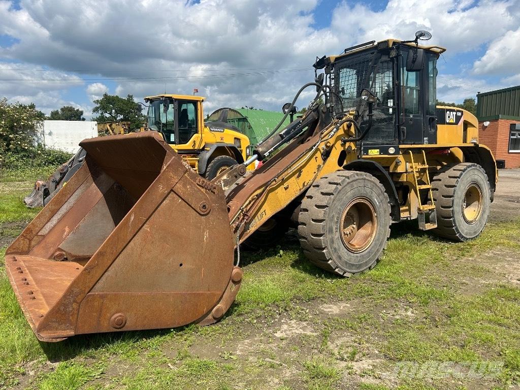 CAT 930H Ładowarki kołowe