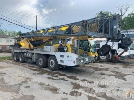 Grove TMS 700 E Żurawie szosowo-terenowe