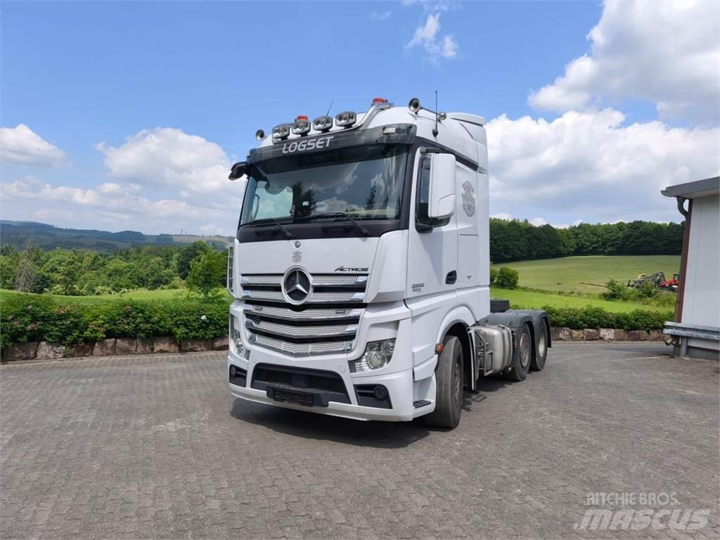 Mercedes-Benz 2653 Inne
