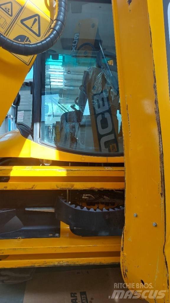 JCB 3 CX Plus Koparko-ładowarki
