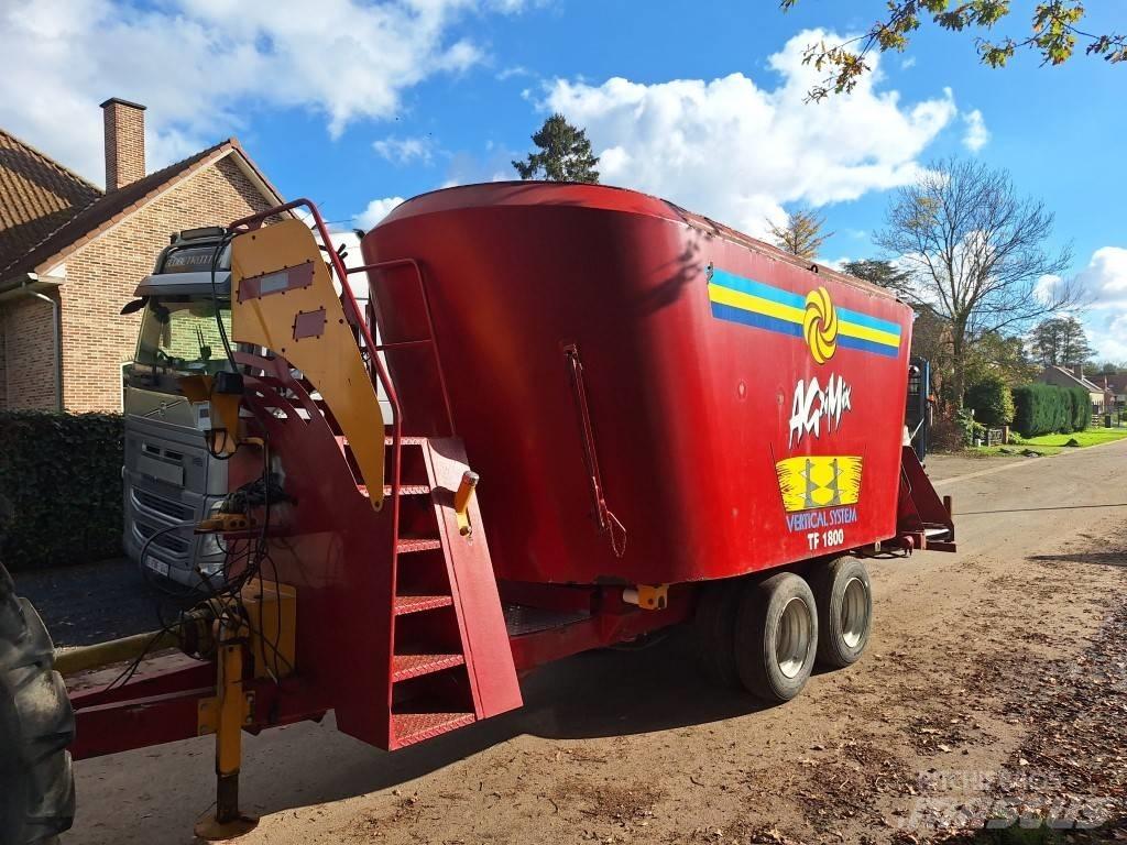  Agrimix TF 1800 Mieszalniki