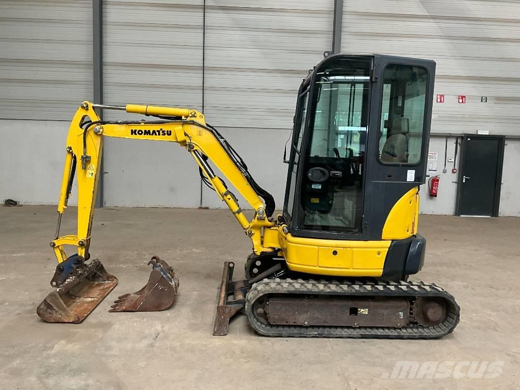 Komatsu PC 22 MR Minikoparki