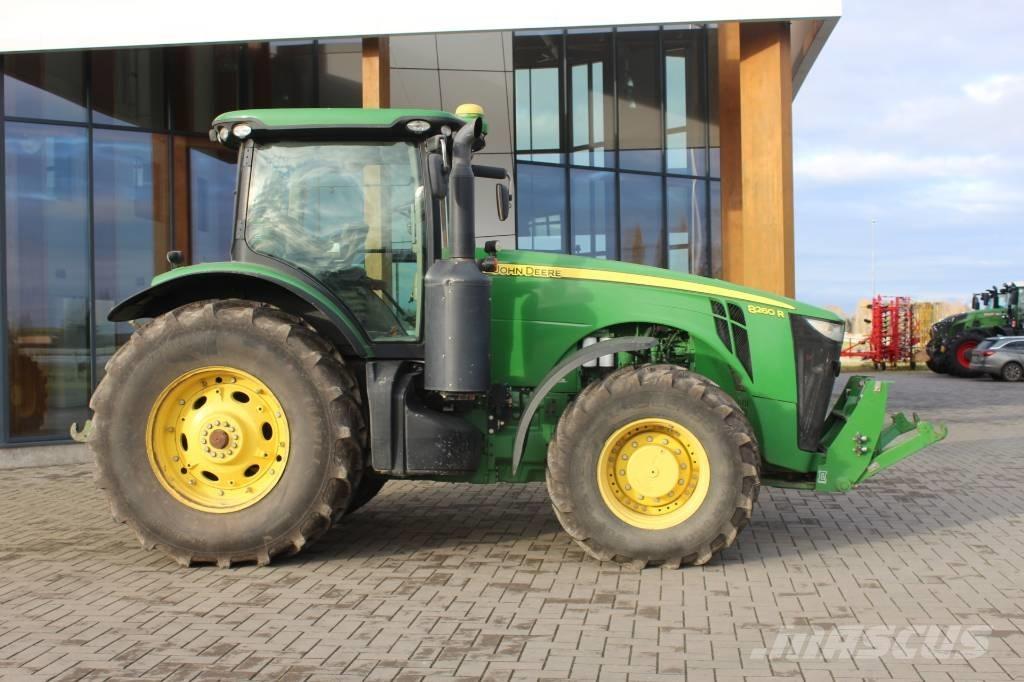 John Deere 8260 R Ciągniki rolnicze