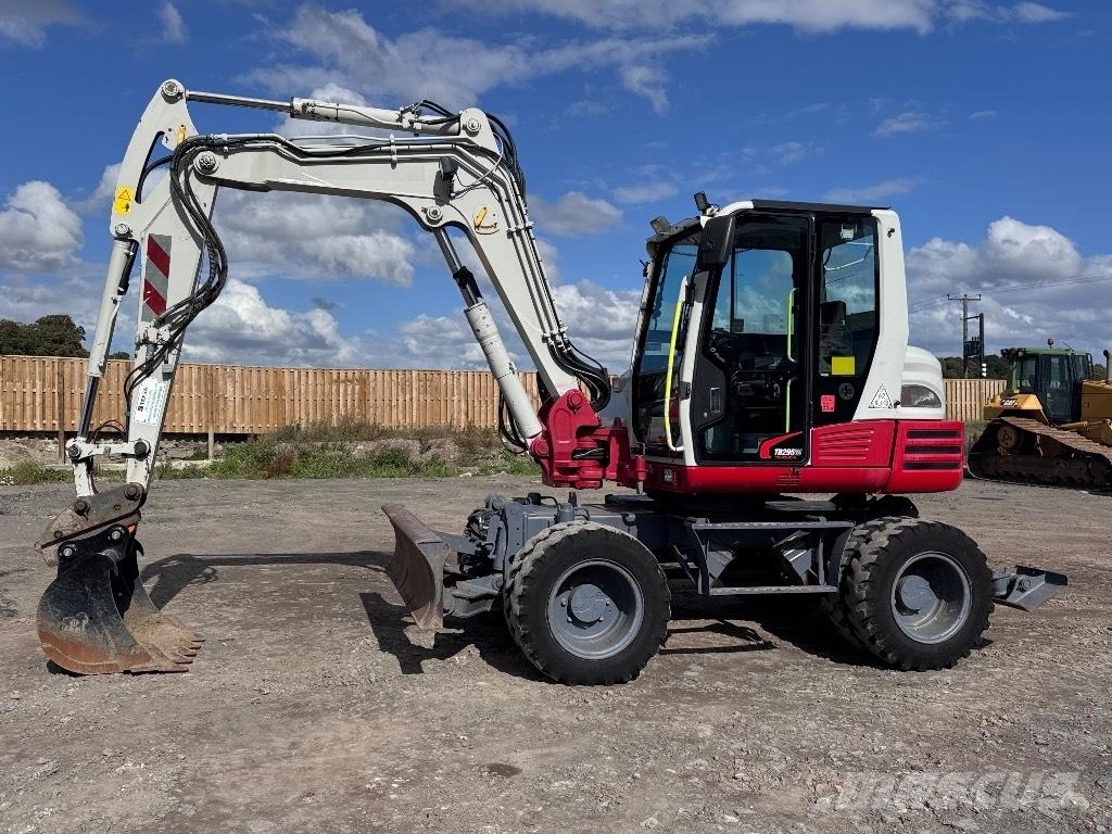 Takeuchi TB 295 W Koparki kołowe
