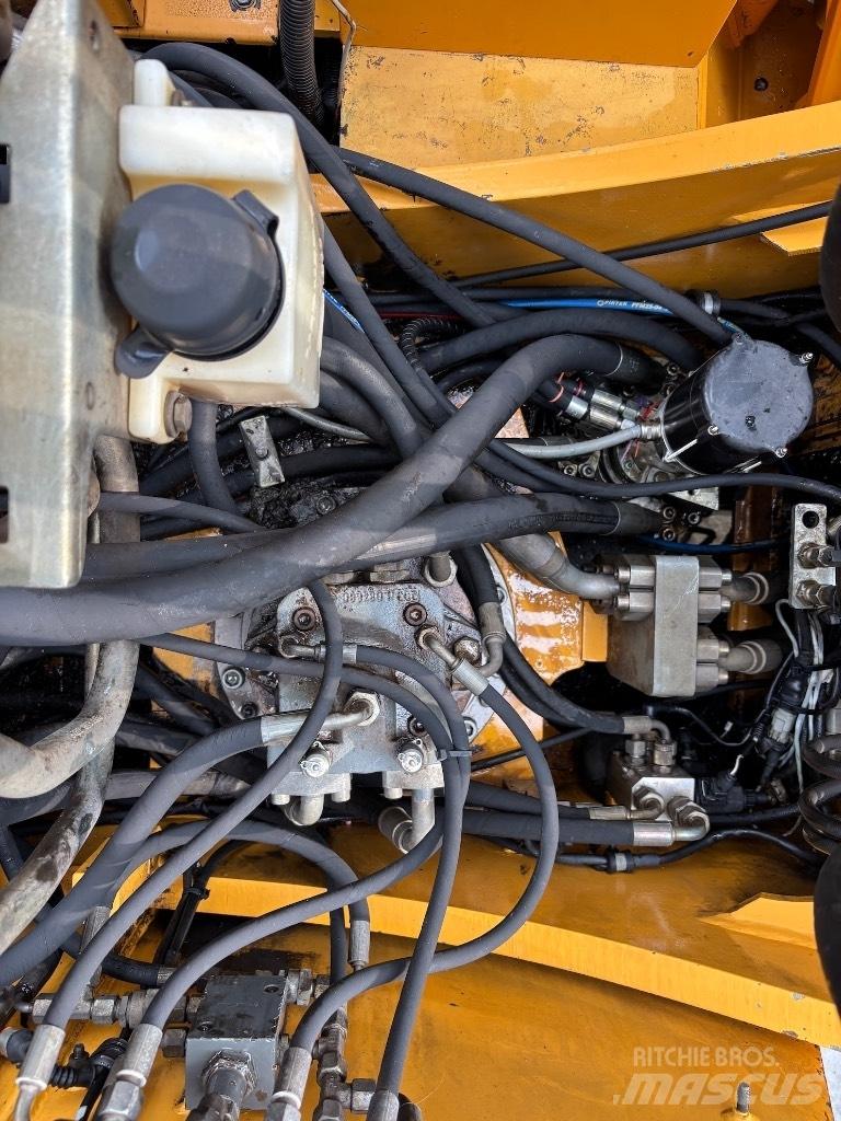 Liebherr A 904 C HD Koparki przeładunkowe