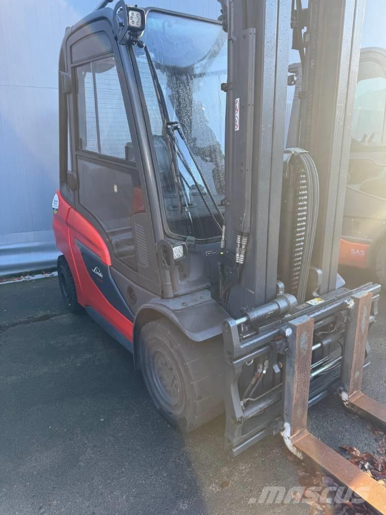 Linde H30D-01 Wózki Diesla