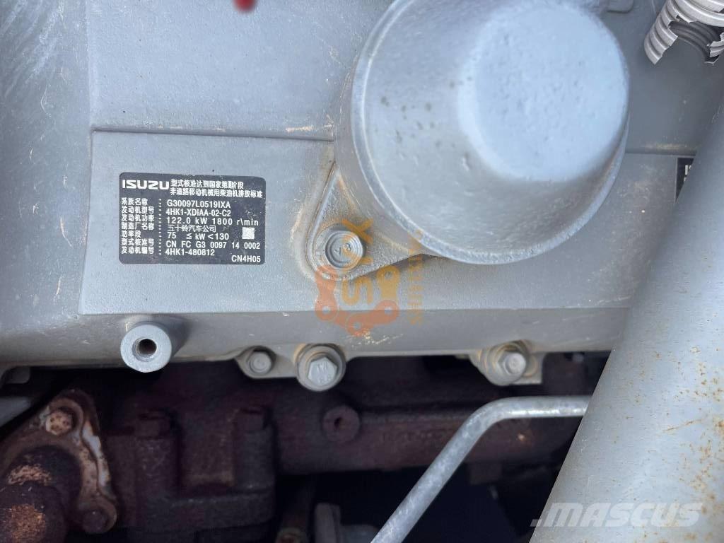 Hitachi ZX 240 Koparki gąsienicowe