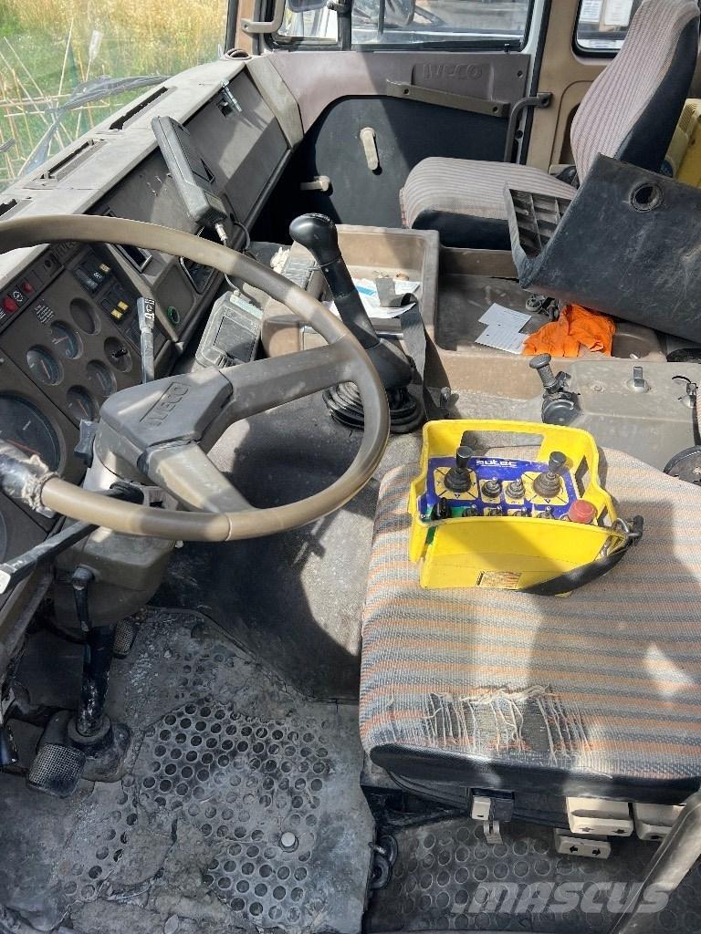 Iveco 330-36 H Samojezdne pompy do betonu