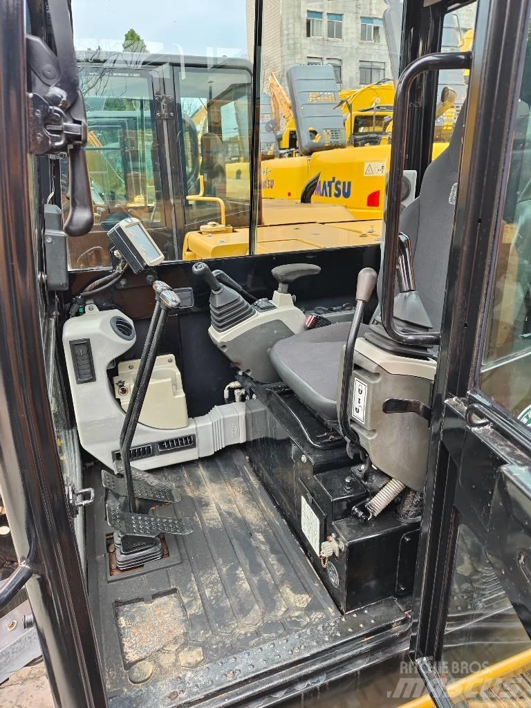 CAT 305.5 E2 Minikoparki