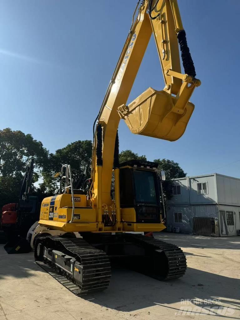 Komatsu PC 200-8 Koparki gąsienicowe