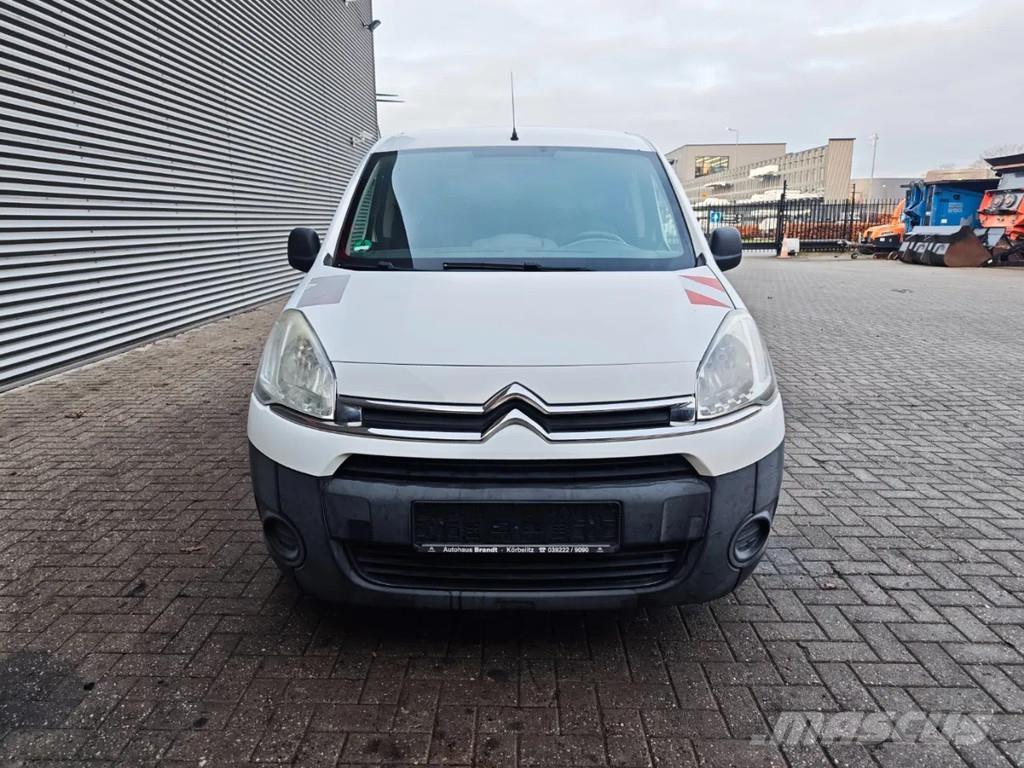 Citroën Berlingo Samochody dostawcze ze skrzynią zamkniętą