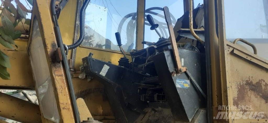 CAT 955 K Ładowarki gąsienicowe