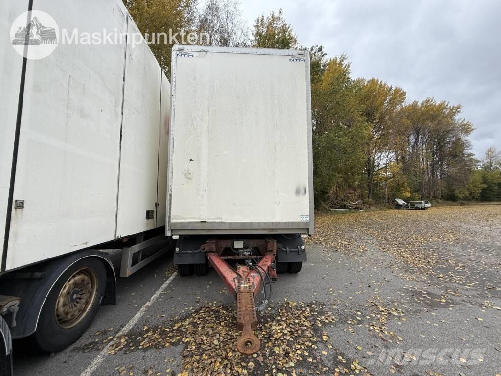 NTM UTP-29/39L-4 Przyczepy ze skrzynią zamkniętą