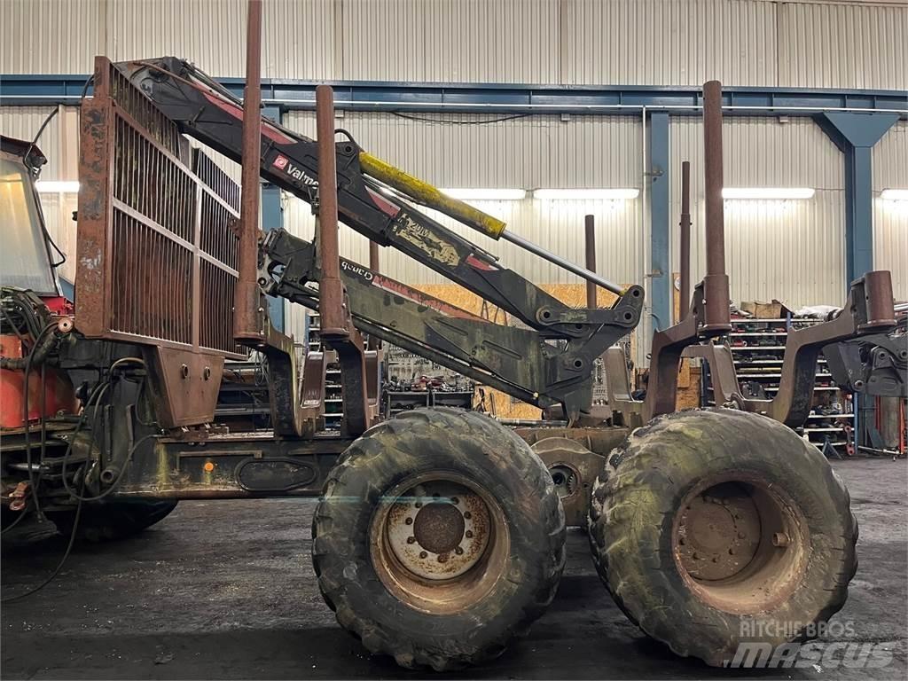 Valmet 860 Forwardery