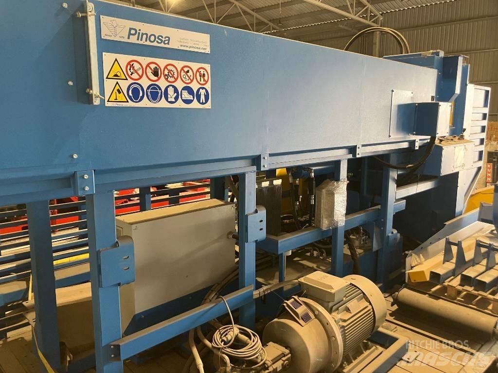  Pinosa CPE 1500 Traki