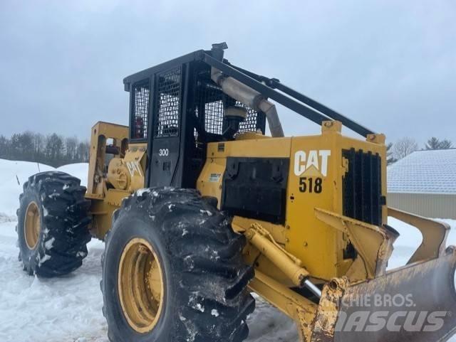 CAT 518 C Skidery