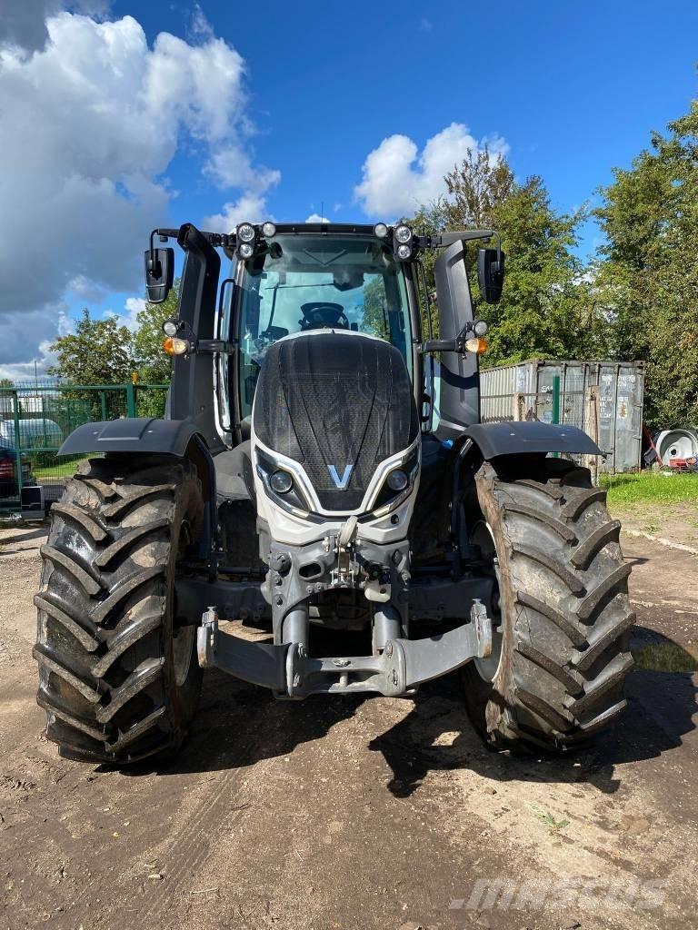 Valtra T 235 Ciągniki rolnicze