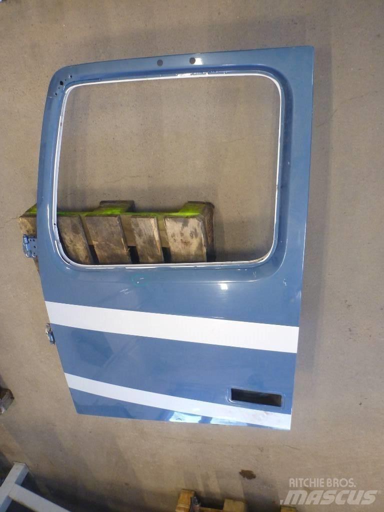 Volvo Fh dörr Kabiny i wnętrze