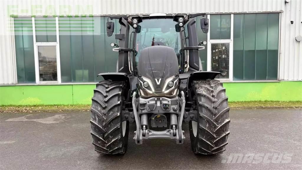 Valtra q 285 Ciągniki rolnicze