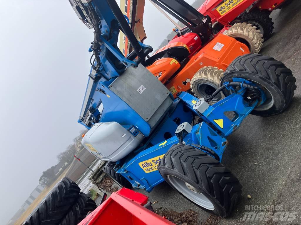Genie Z 135/70 Podnośniki przegubowe