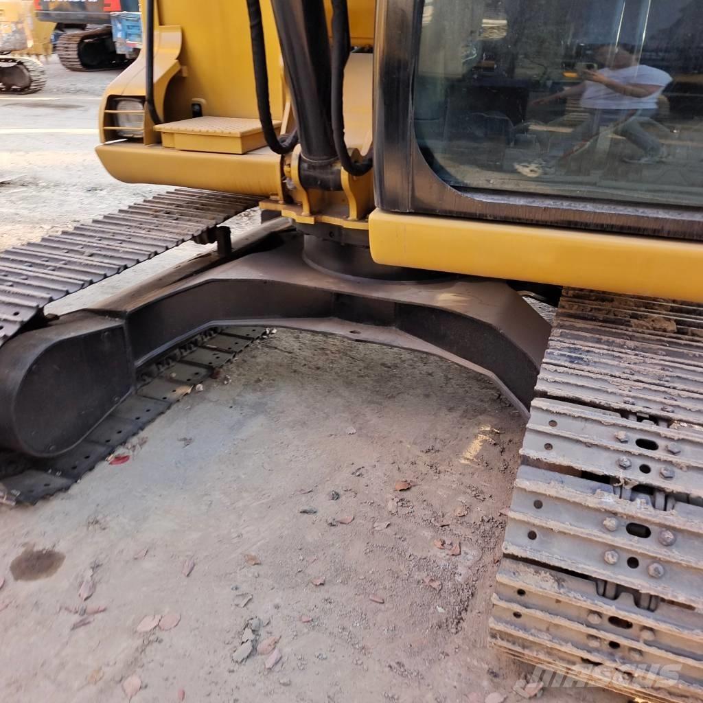 CAT 307 D Midikoparki  7t - 12t