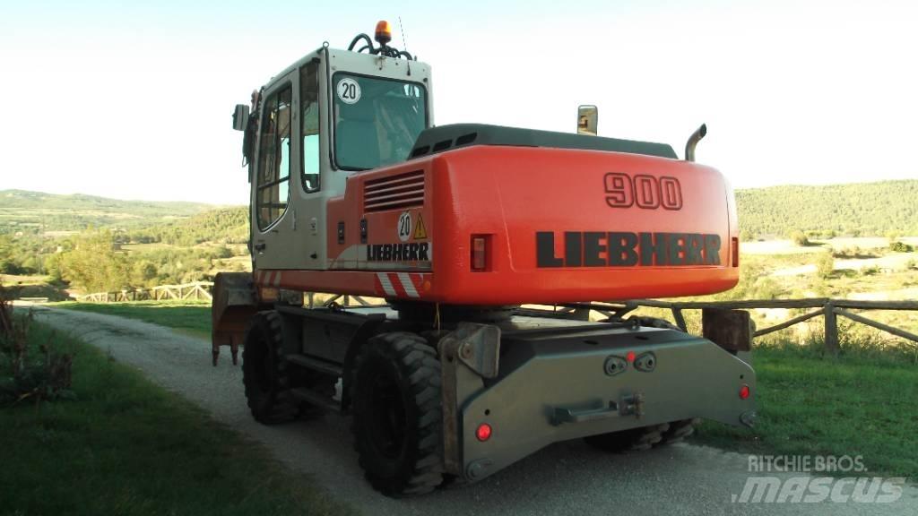 Liebherr A 900 C Koparki kołowe