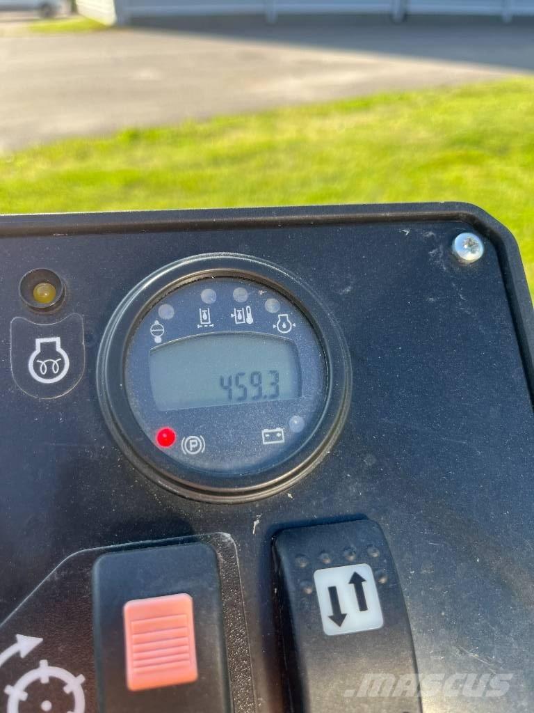 Jacobsen TR320 Kosiarki do muraw