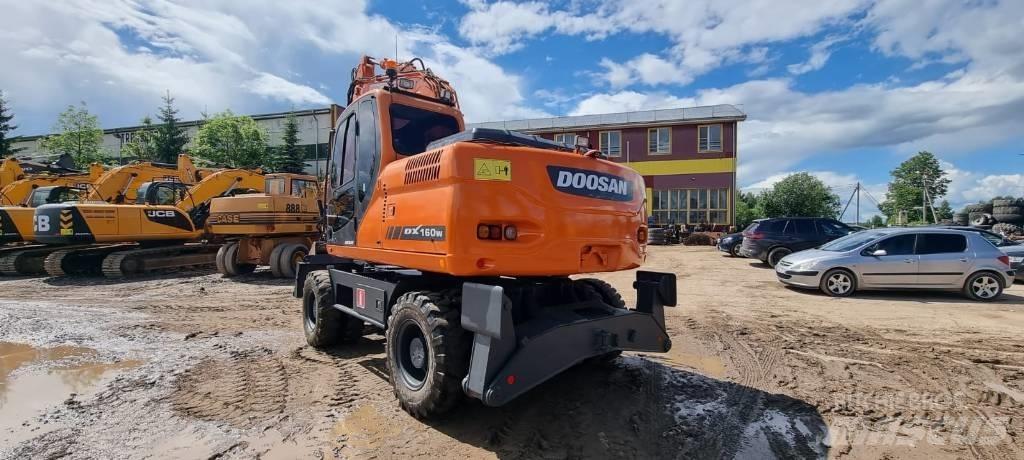 Doosan DX 160 W Koparki kołowe