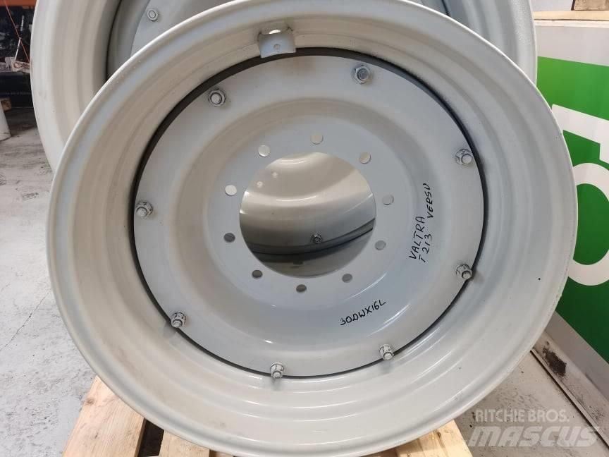 Valtra T R42X20  rim Opony, koła i felgi