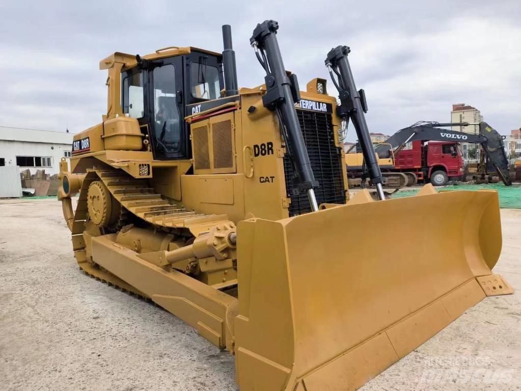 CAT D 8 R Spycharki gąsienicowe