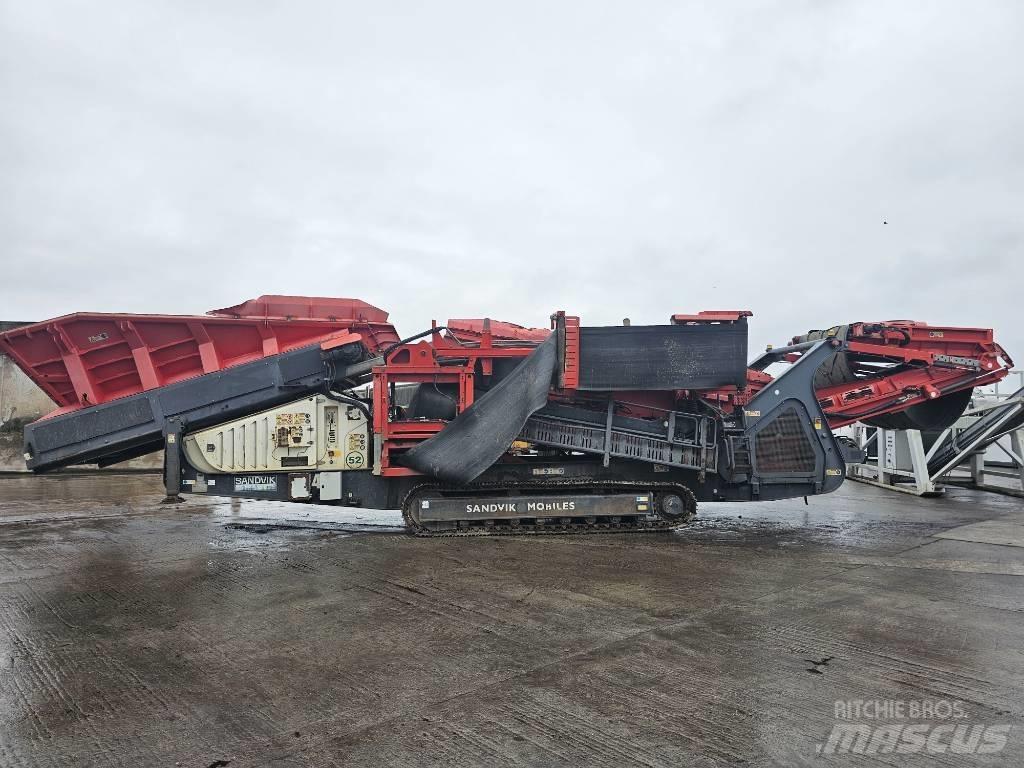 Sandvik QE 441 Przesiewacze mobilne