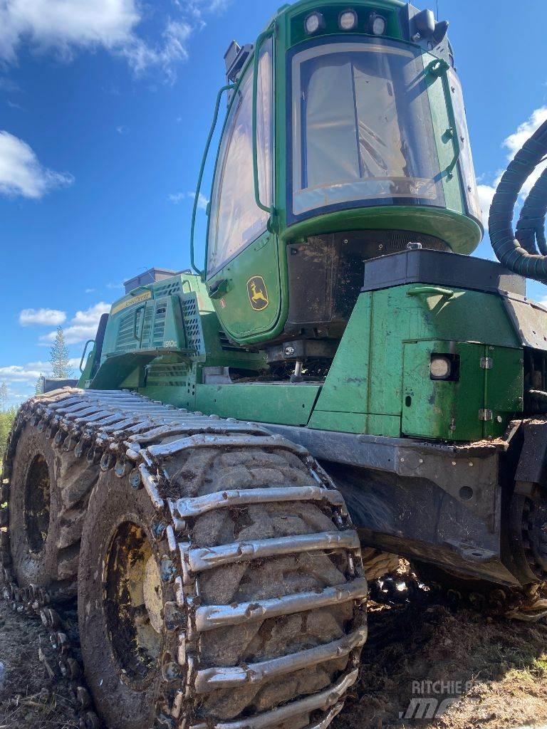 John Deere 1910G Forwardery