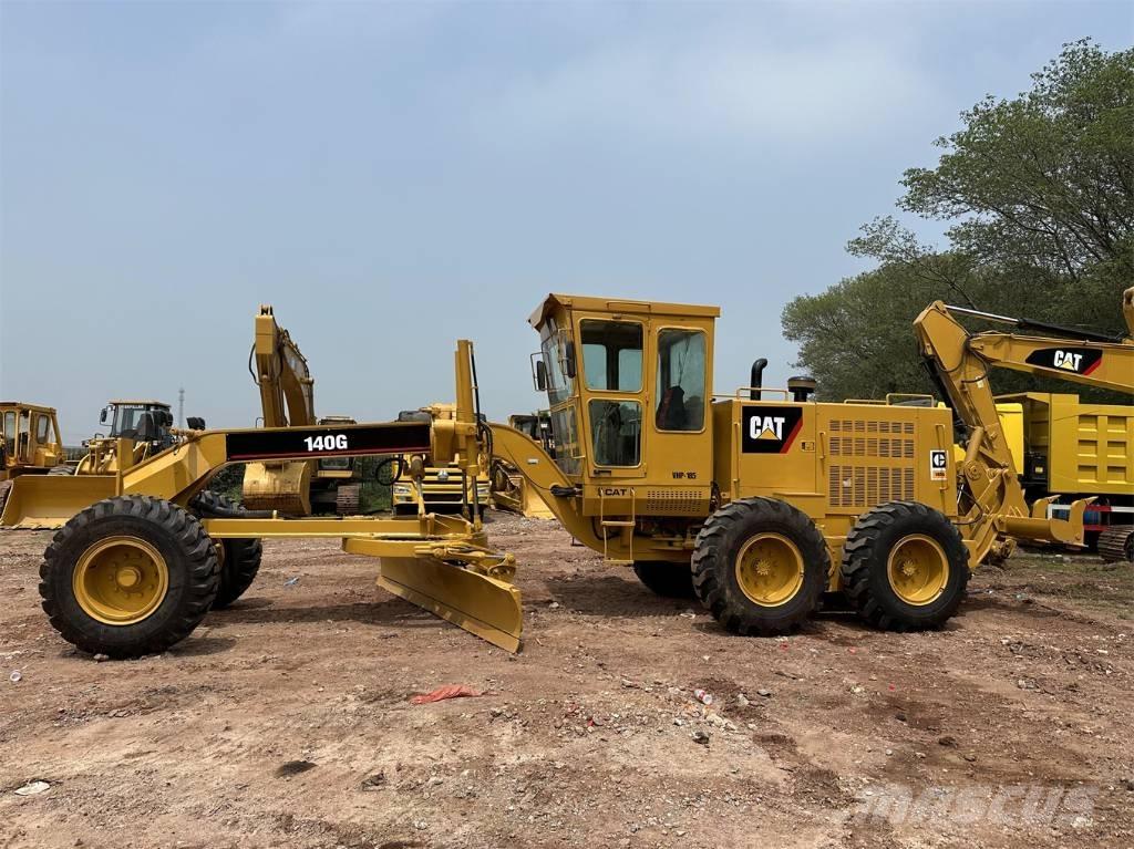 CAT 140 G Równiarki