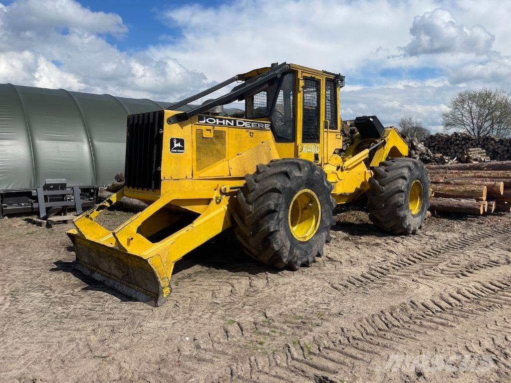 John Deere 648 G Skidery