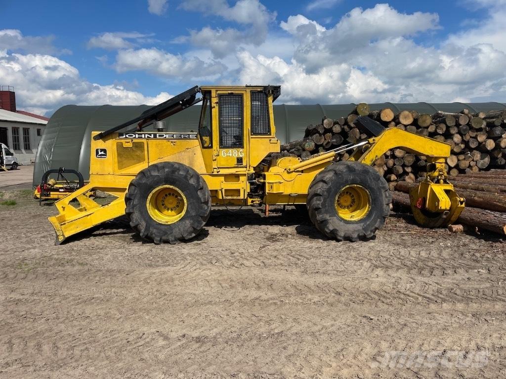 John Deere 648 G Skidery