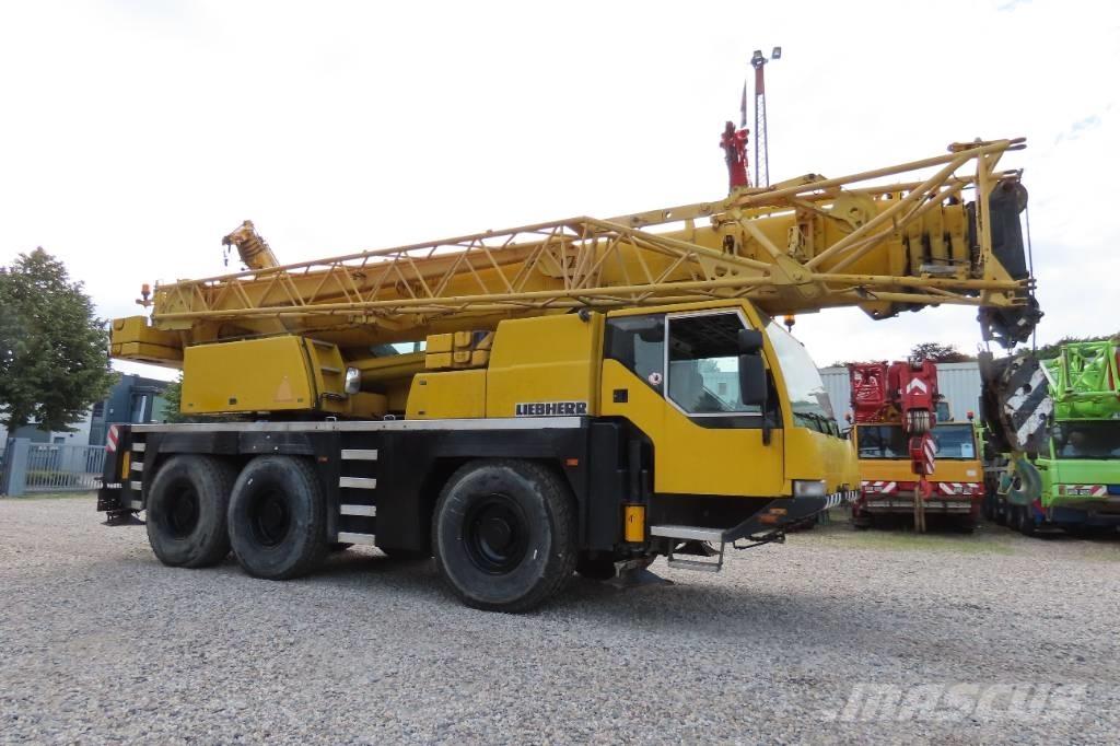 Liebherr LTM 1055-1 Żurawie szosowo-terenowe
