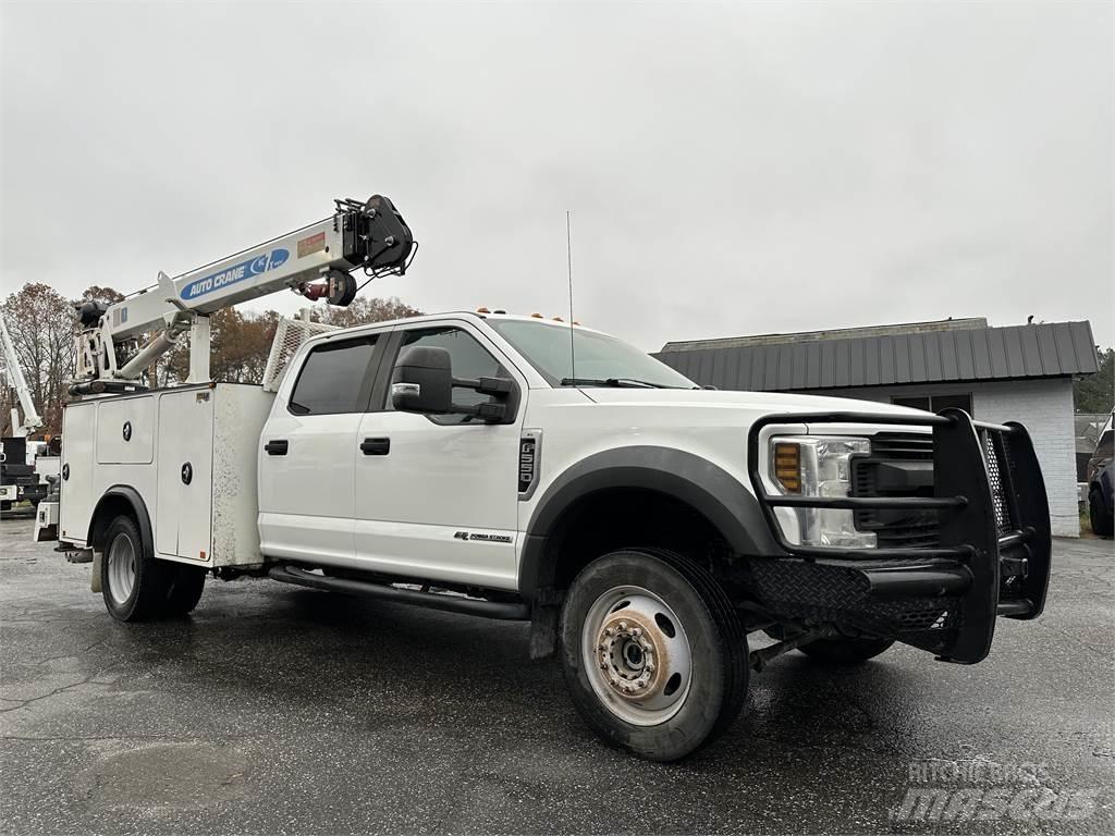 Ford F550 Pojazdy komunalne