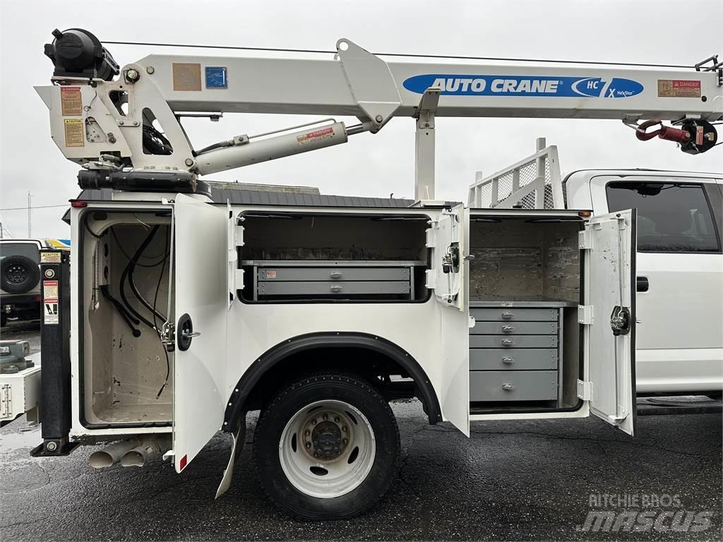 Ford F550 Pojazdy komunalne