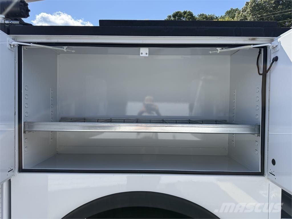 Ford F750 Pojazdy komunalne