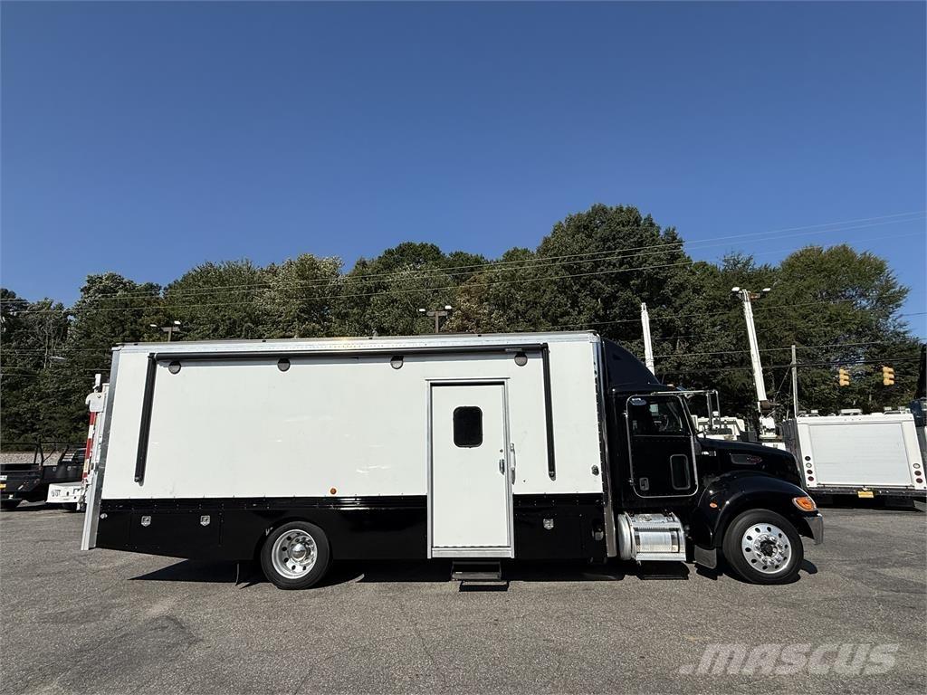 Peterbilt 337 Inne