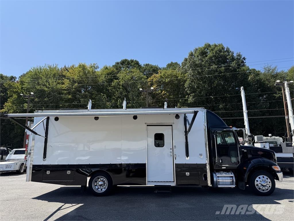 Peterbilt 337 Inne
