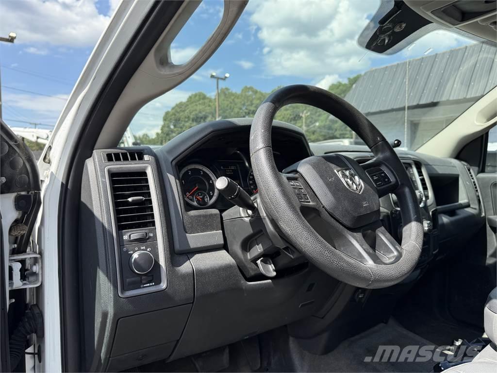 RAM 5500 Pojazdy komunalne