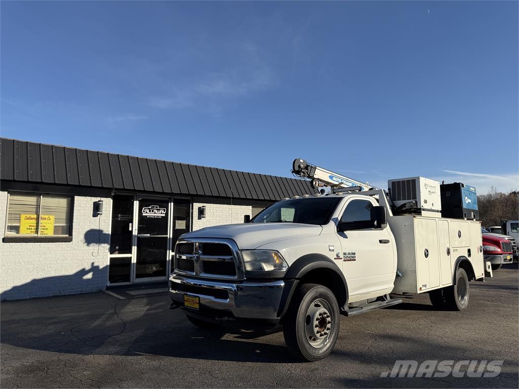 RAM 5500 Inne