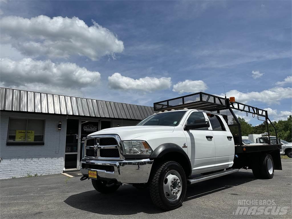 RAM 5500 Ciężarówki typu Platforma / Skrzynia
