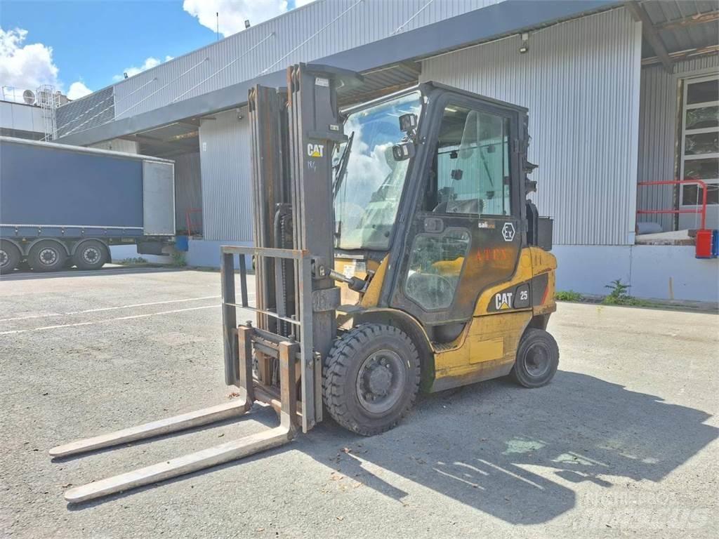 CAT DP25NT Wózki widłowe inne