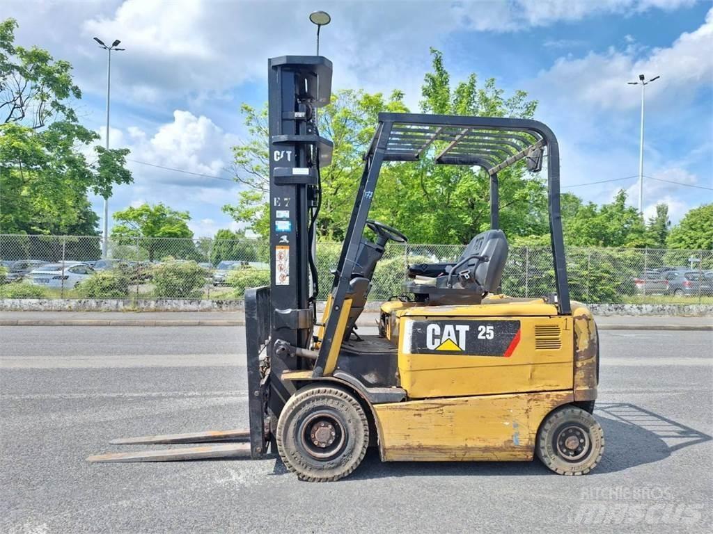 CAT EP25KP Wózki widłowe inne