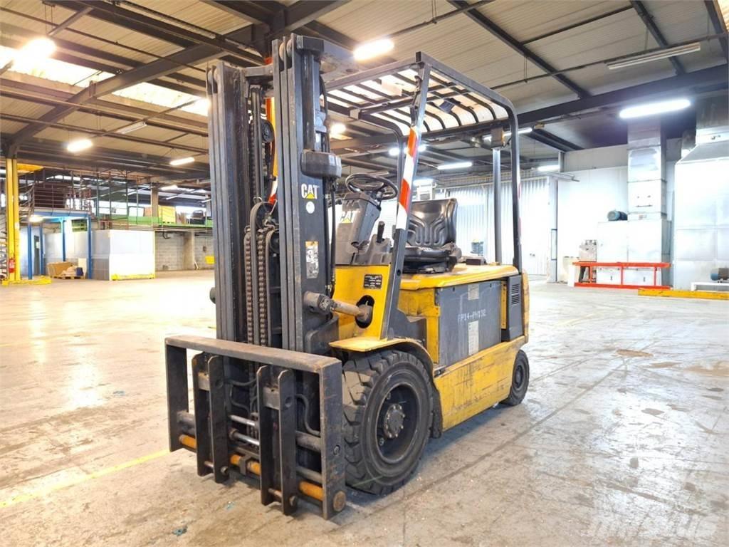 CAT EP30K-PAC Wózki widłowe inne